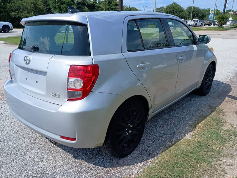 2012 Scion xD