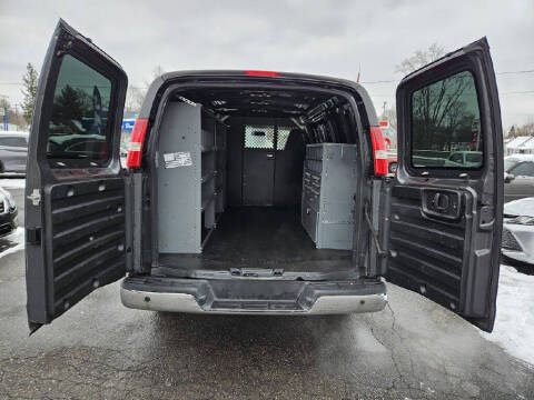 2016 Chevrolet Express 2500