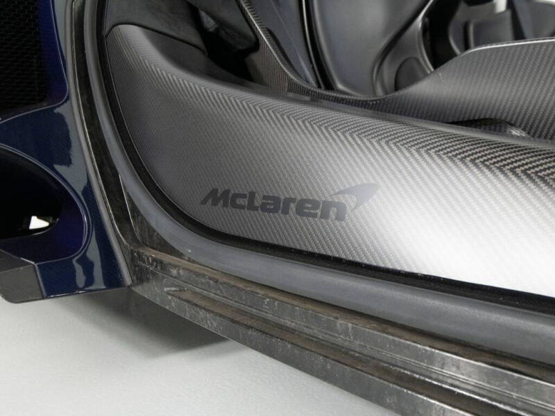 2019 McLaren Senna