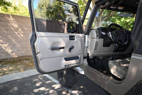 2003 Jeep Wrangler Sahara