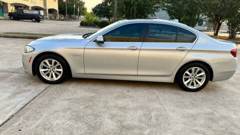 2016 BMW 5 Series 528i