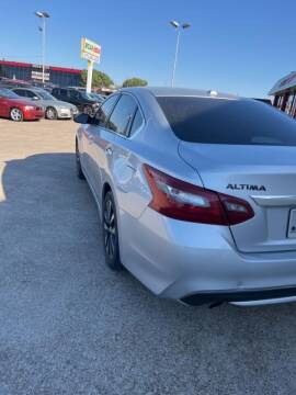 2018 Nissan Altima for sale at Car Now Dallas in Dallas TX