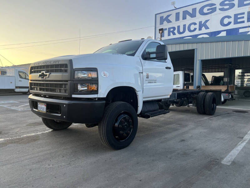 2022 Chevrolet Silverado 5500HD