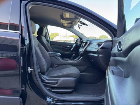 2017 GMC Acadia SLE-2