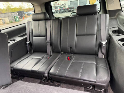 2013 Chevrolet Suburban LT 2500