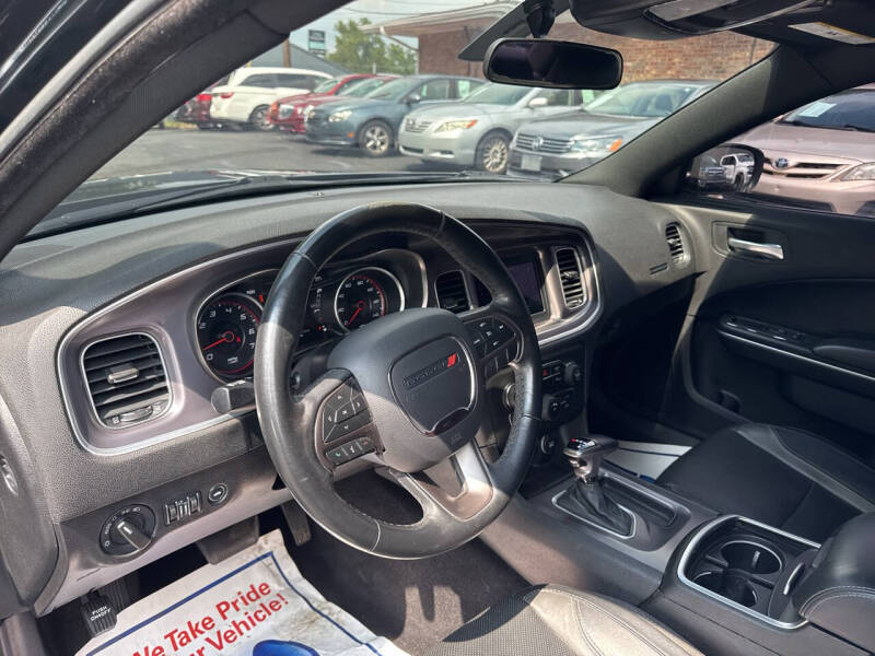 2019 Dodge Charger SXT