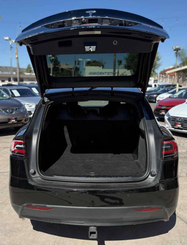 2018 Tesla Model X 75D