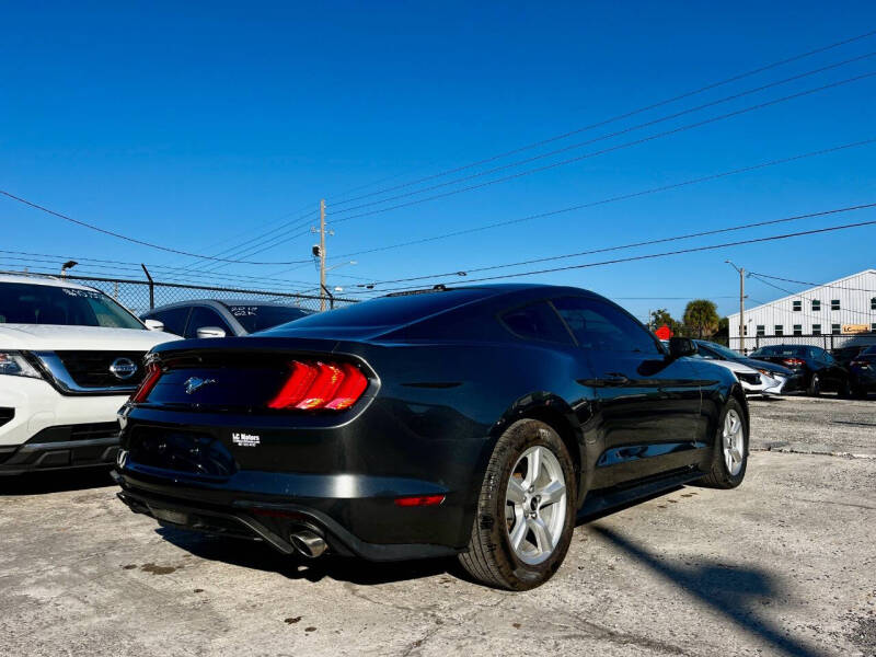 2019 Ford Mustang EcoBoost
