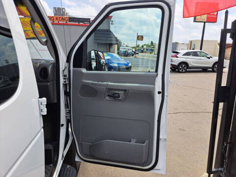 2008 Ford E-Series E-350 SD XLT