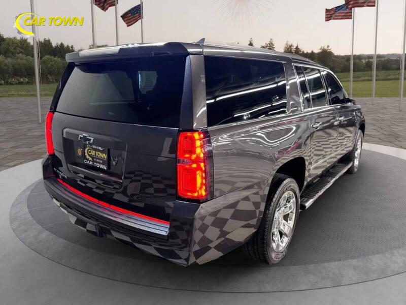 2017 Chevrolet Suburban LT