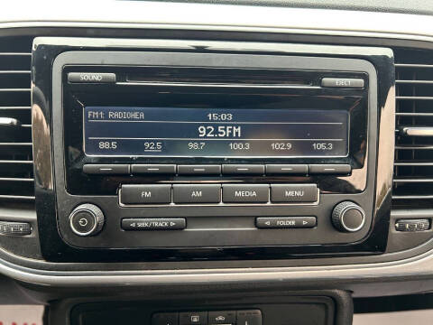 2015 Volkswagen Beetle 1.8T