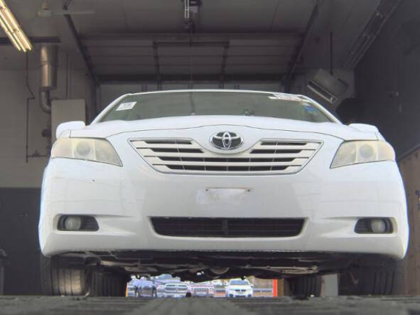 2009 Toyota Camry for sale at LUXURY IMPORTS AUTO SALES INC in Ham Lake, MN