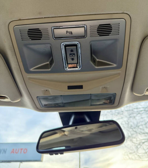 2011 Jaguar XF Premium