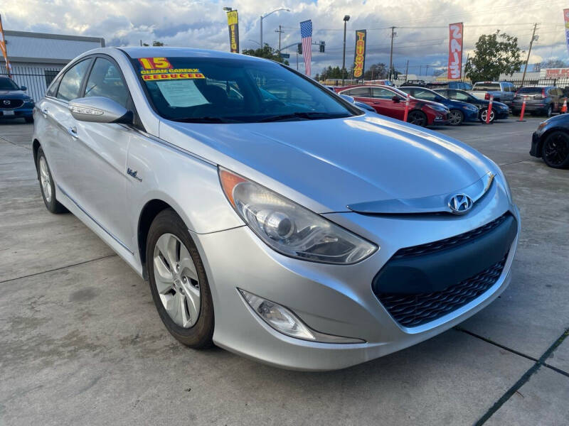 2015 Hyundai Sonata Hybrid for sale at Super Car Sales Inc. - Modesto in Modesto CA