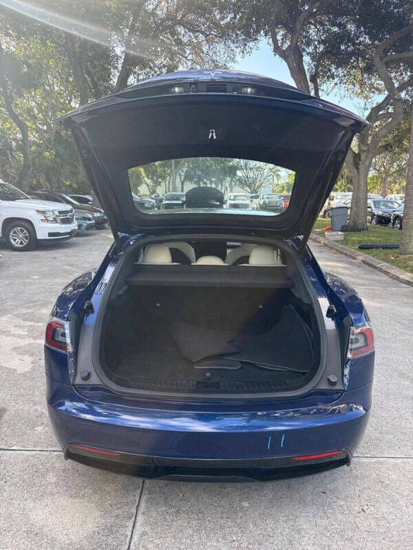 2022 Tesla Model S