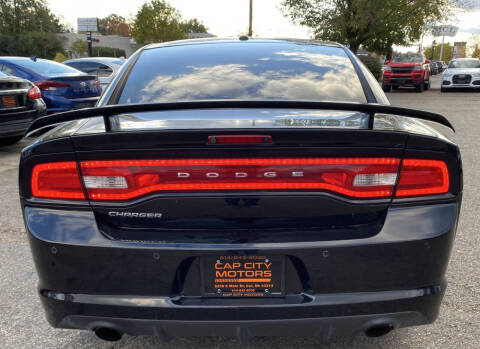 2012 Dodge Charger SRT8