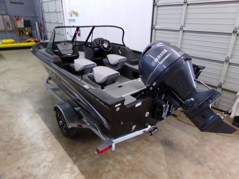 2022 STARWELD BY SMOKERCRAFT 17 FLEX PRO DC