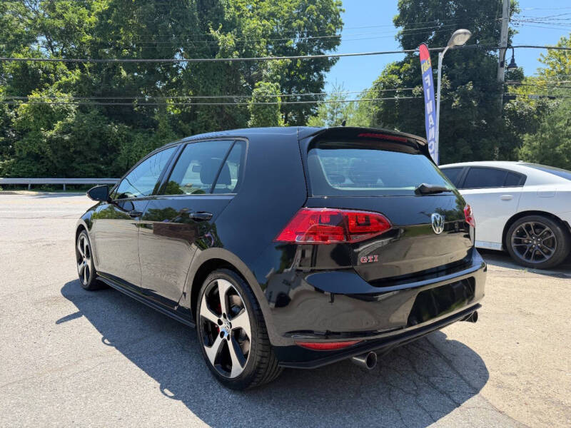 2016 Volkswagen Golf GTI SE