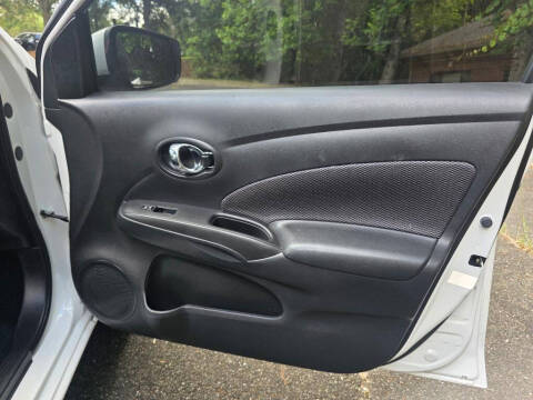 2018 Nissan Versa