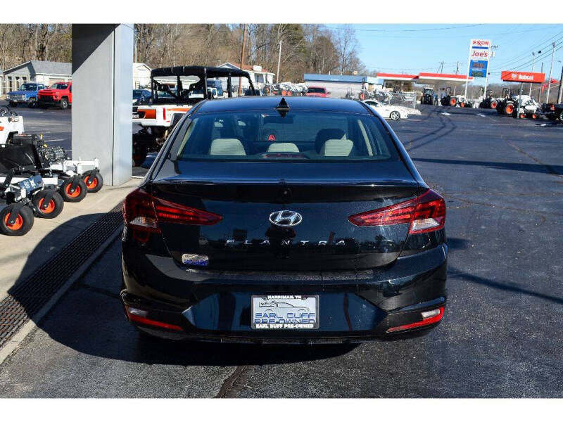 2020 Hyundai Elantra