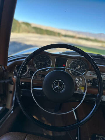 1971 Mercedes-Benz 280-Class