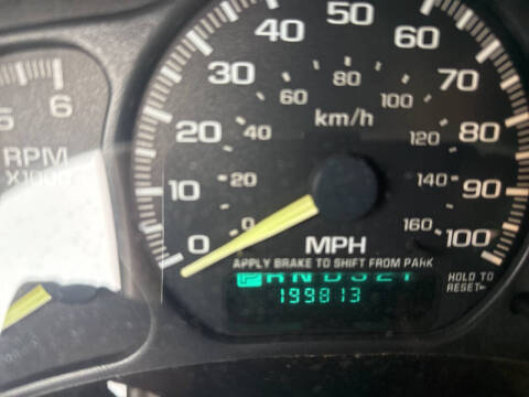 2000 Chevrolet Silverado 1500 LS