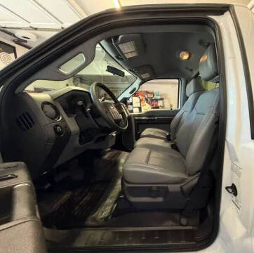 2012 Ford F-350 Super Duty XL