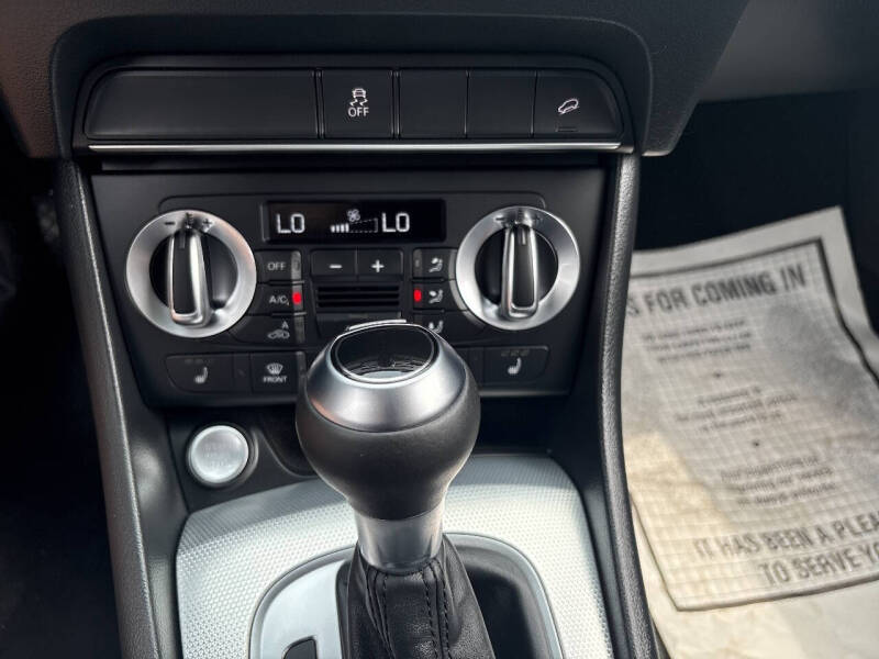 2015 Audi Q3 2.0T quattro Premium Plus