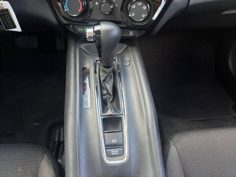 2021 Honda HR-V LX