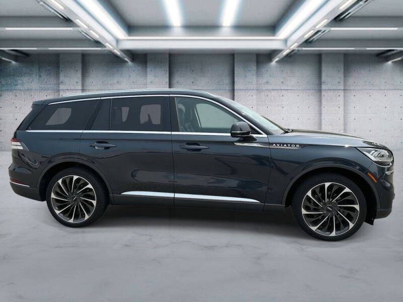2022 Lincoln Aviator Reserve
