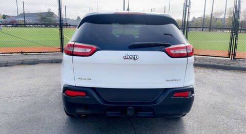 2014 Jeep Cherokee Sport