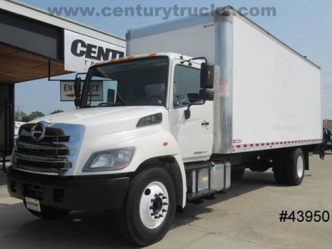 2015 Hino 268