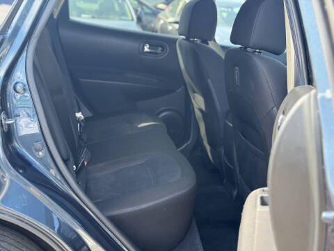 2015 Nissan Rogue Select S