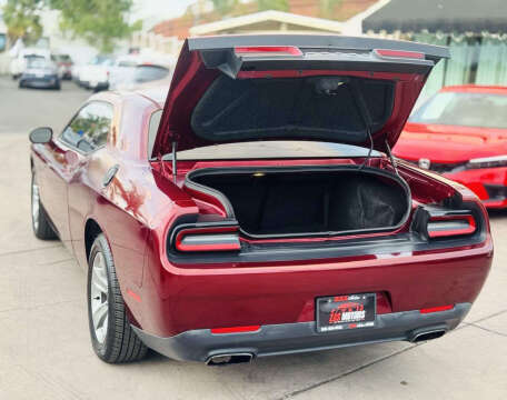 2017 Dodge Challenger SXT