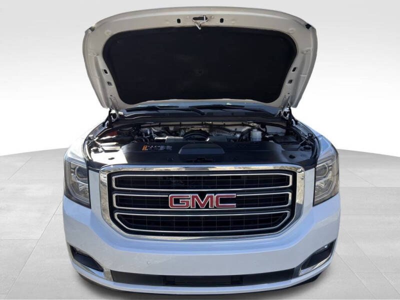 2017 GMC Yukon XL SLT