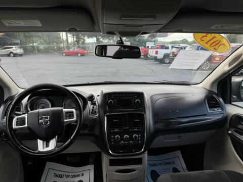 2013 Dodge Grand Caravan SE