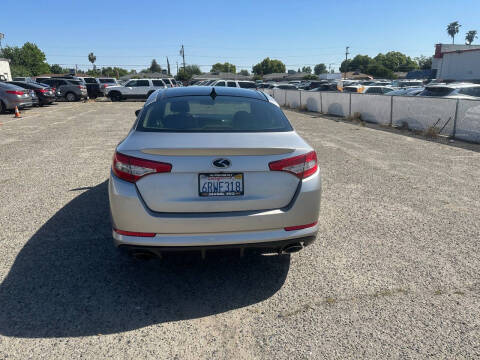 2011 Kia Optima SX Turbo