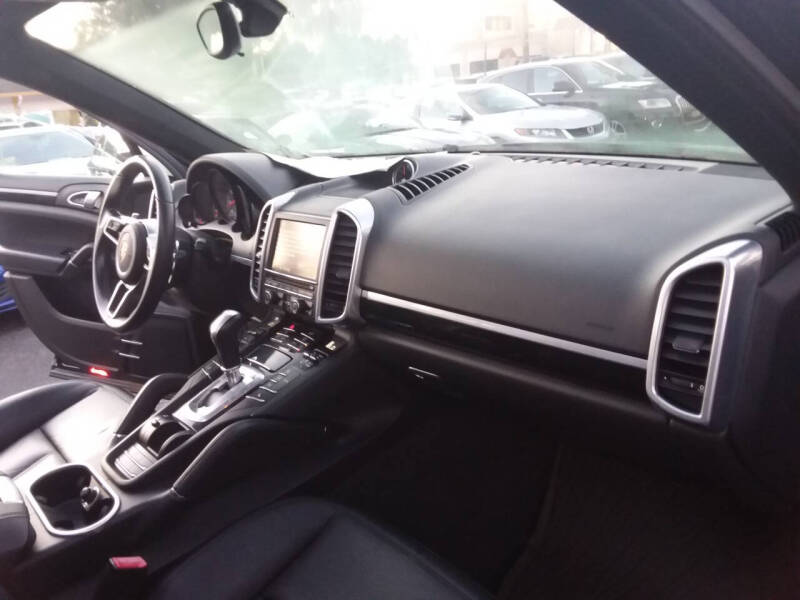 2016 Porsche Cayenne