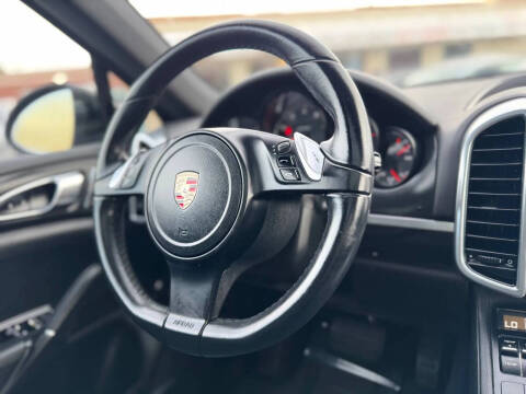 2012 Porsche Cayenne Tiptronic