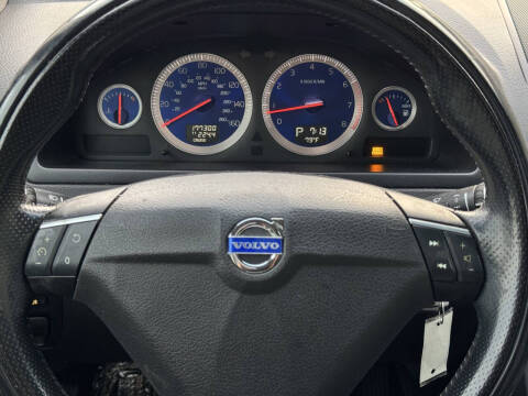 2013 Volvo XC90 3.2 R-Design Platinum