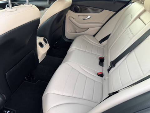 2016 Mercedes-Benz C-Class C 300