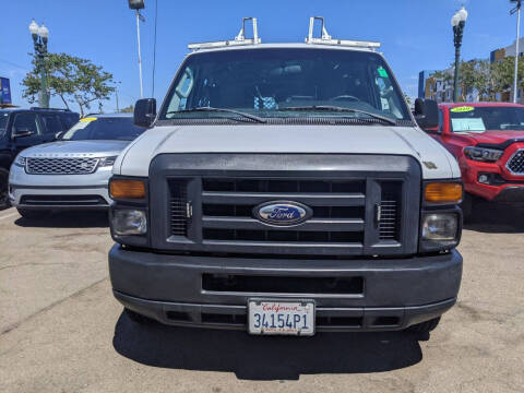 2014 Ford E-Series E-150