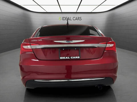 2011 Chrysler 200 LX