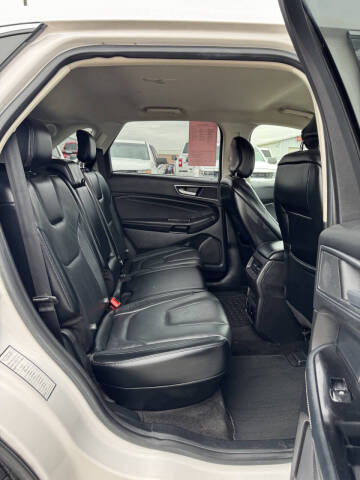 2018 Ford Edge Titanium