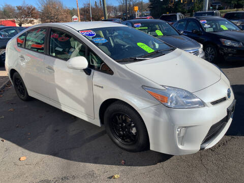 2013 Toyota Prius for sale at CAR CORNER RETAIL SALES in Manchester CT