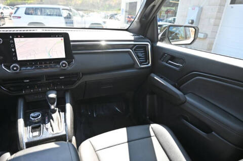 2023 GMC Canyon Elevation