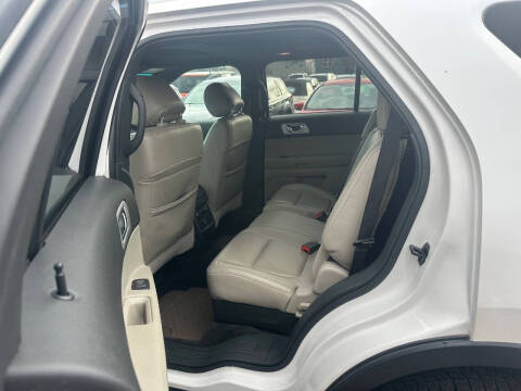 2013 Ford Explorer XLT