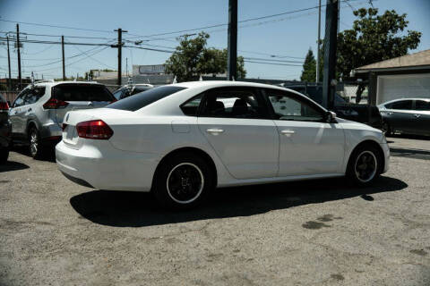 2013 Volkswagen Passat