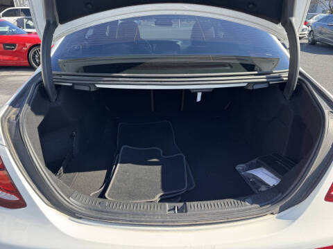 2019 Mercedes-Benz E-Class E 300