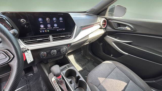 2024 Chevrolet Trax RS